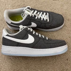 Nike Air Force 1’s